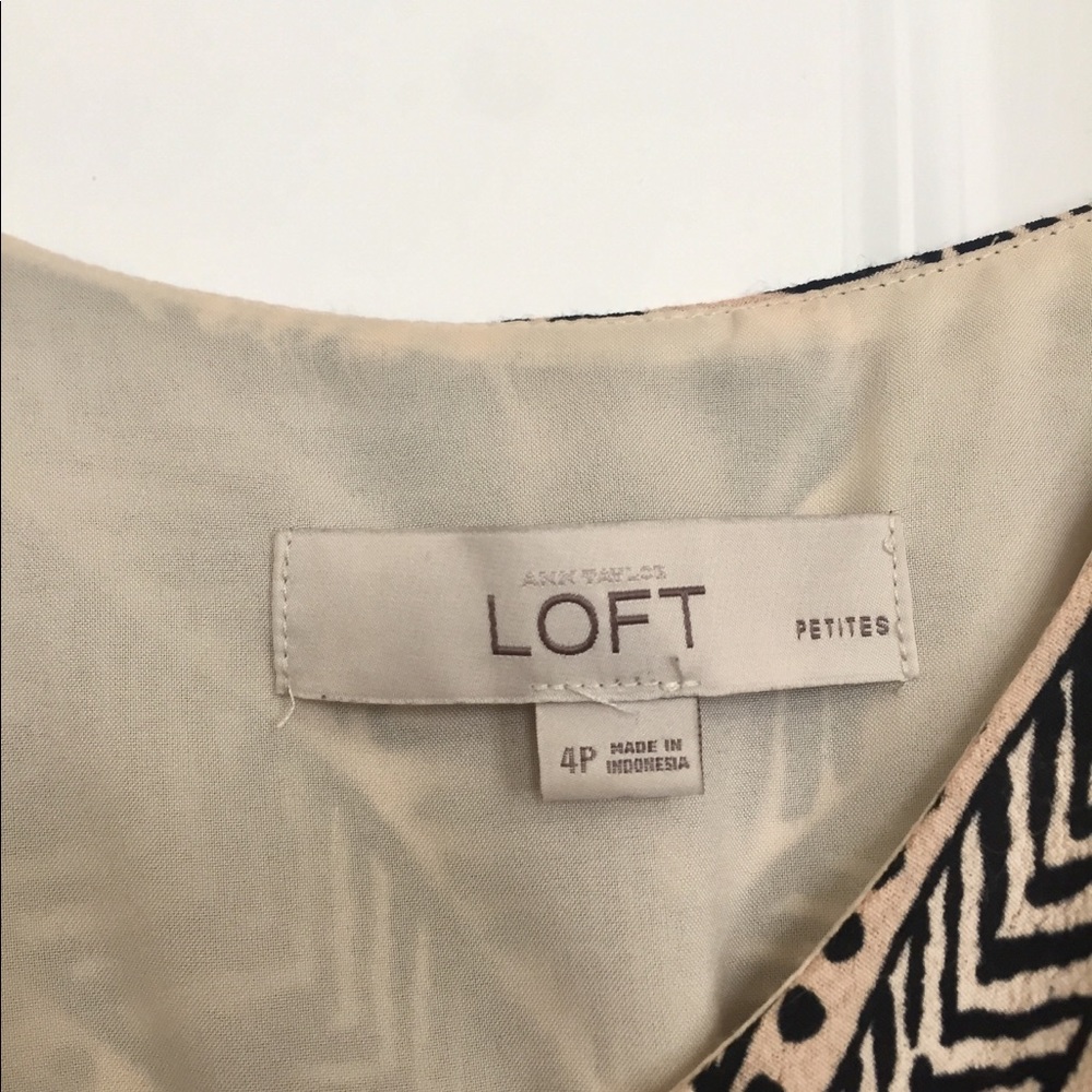 Loft Chevron Dress - Picture 3 of 4